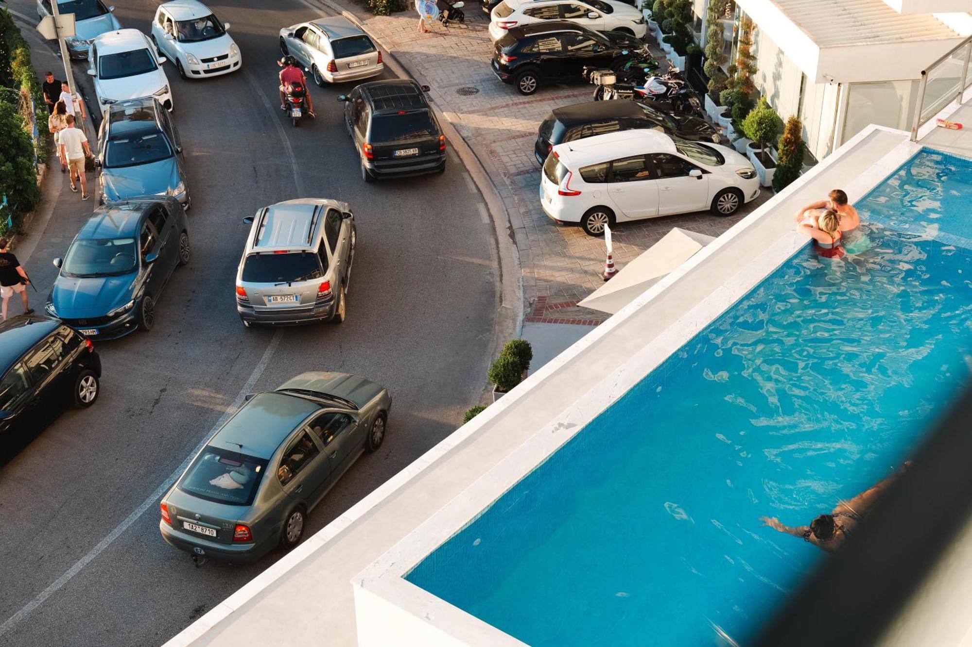 Hotel Vola ساراندا المظهر الخارجي الصورة