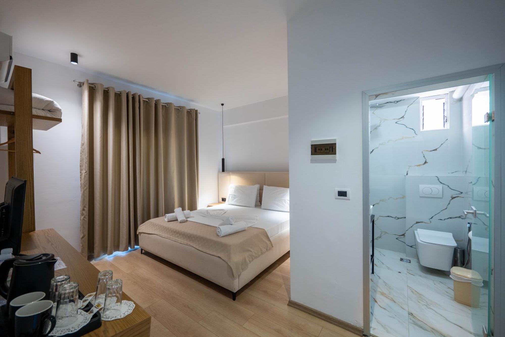 Hotel Vola ساراندا المظهر الخارجي الصورة