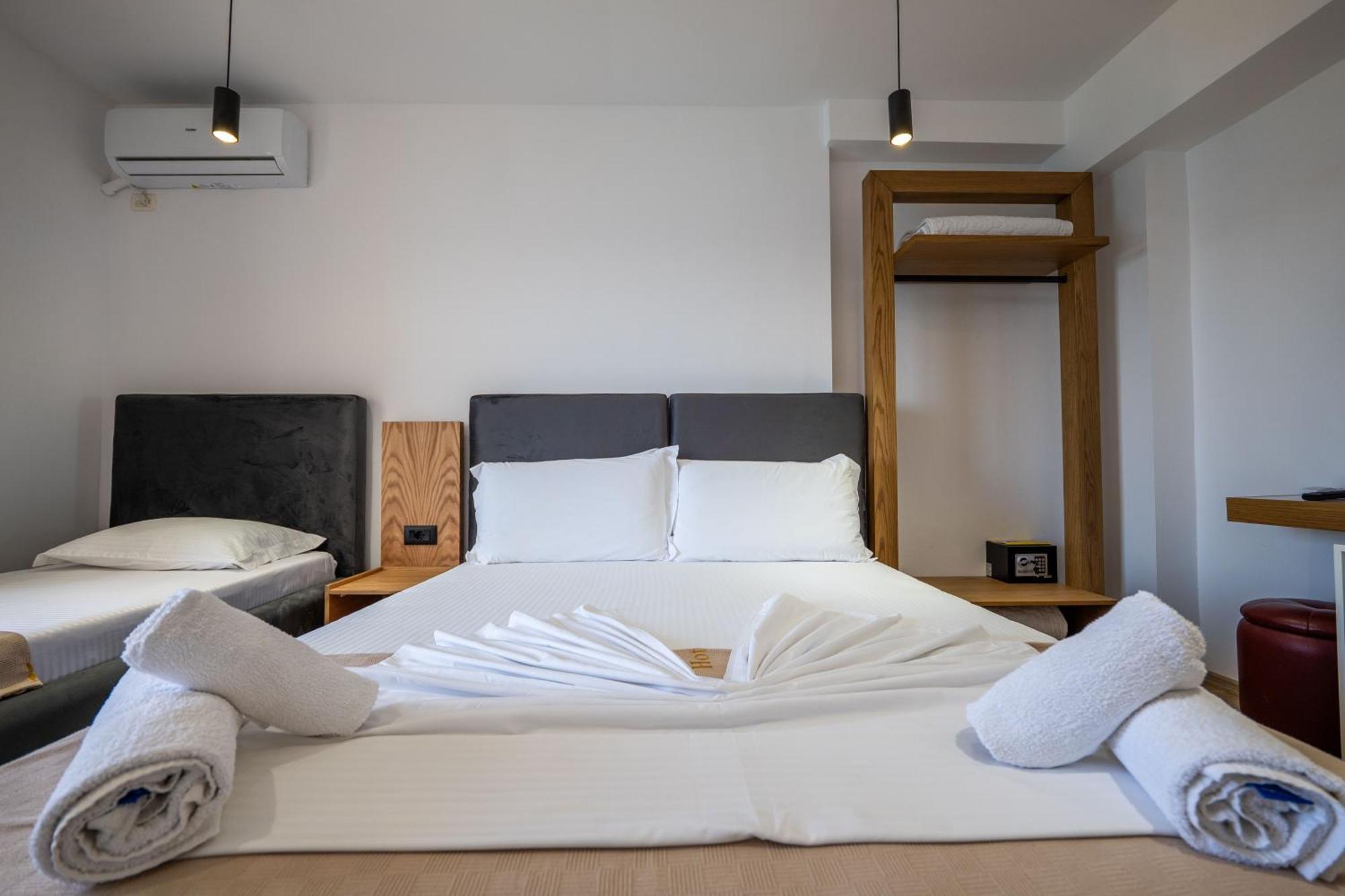 Hotel Vola ساراندا المظهر الخارجي الصورة